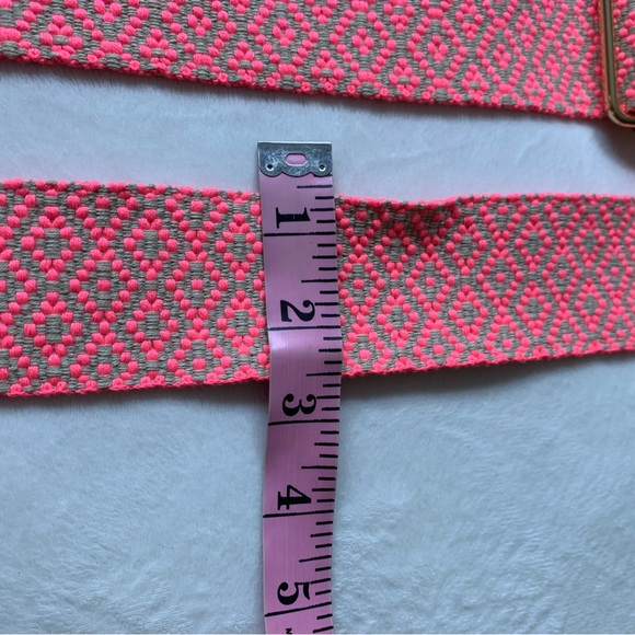 AH.DORNED New York tan/camel crossbody snap close smaller bag NWT - Picture 10 of 12